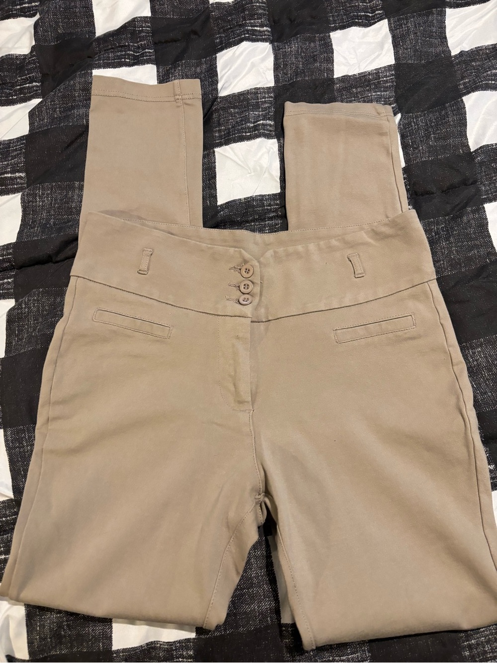 Women’s Pants